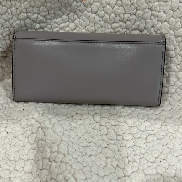 Michael Kors grey wallet - Picture 2 of 4